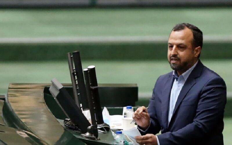 خاندوزی شناخت کاملی از اولویت‌ها اقتصادی جامعه دارد