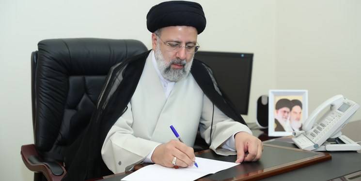   رئیس جمهور قانون جهش تولید مسکن را برای اجرا ابلاغ کرد
